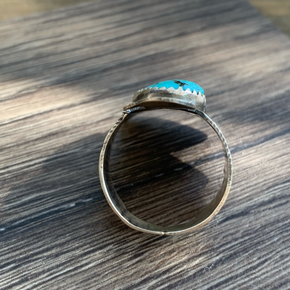 Yazzie Native American Navajo Authentic Turquoise Thunderbird Ring with Hearts - Picture 9 of 14